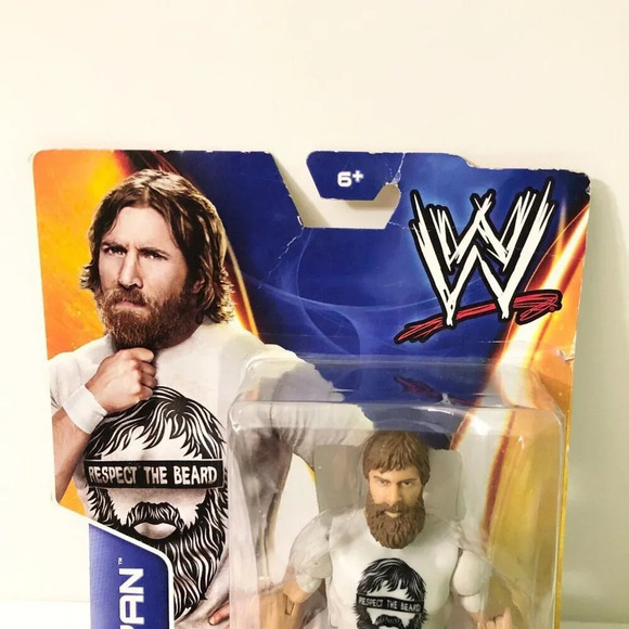 WWE 2014 Daniel Bryan Superstar Mattel Action Figure  Damaged Box - Picture 4 of 16
